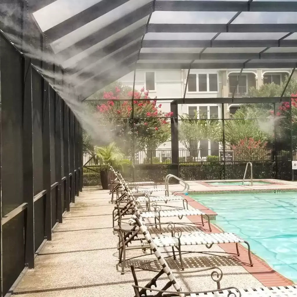 pool_01_1_1_2.webp