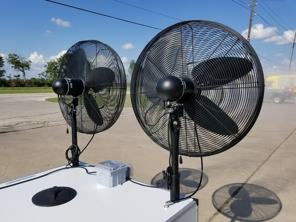 Industrial Portable Misting Fan System with 100 Gallon Tank